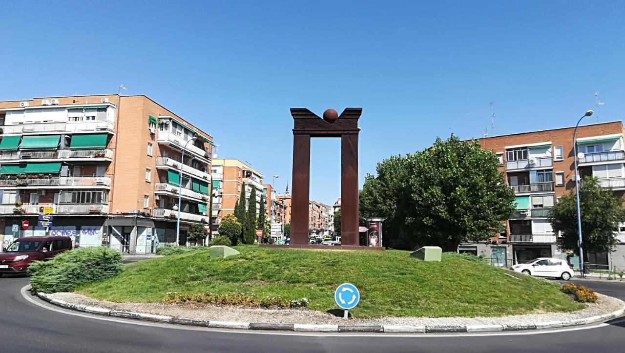 Villa "Luna De Segovia" Leganes Exterior photo